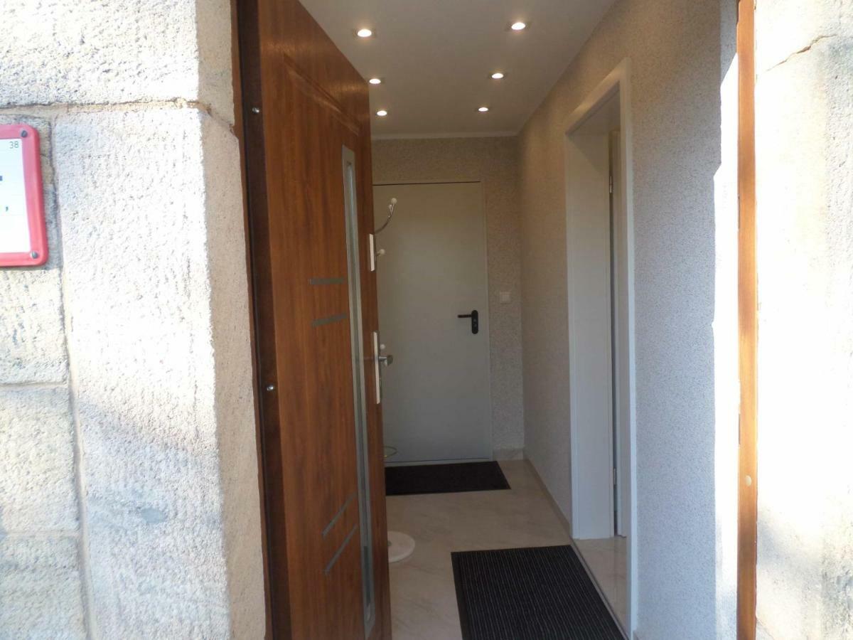 1 Zi. Apartment Naehe Flughafen/Messe Stuttgart 24H Waldenbuch Luaran gambar